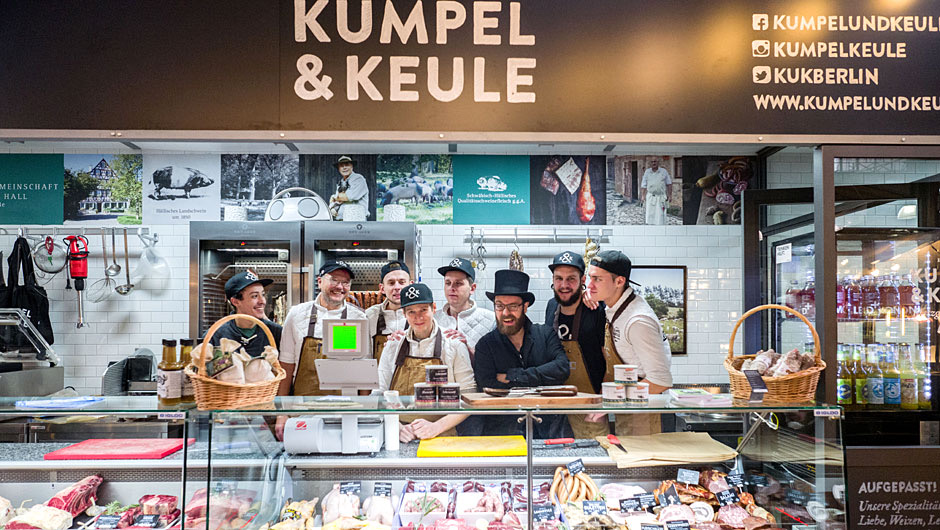 Team von Kumpel & Keule hinter der Theke
