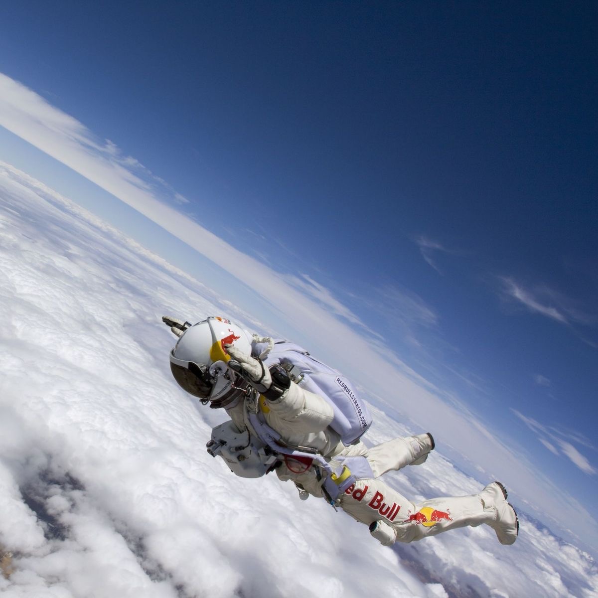 Red-Bull-Stratos-Sprung aus der Stratosphäre